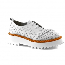 White colour women leisure shoes