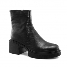 Black colour women ankle boots