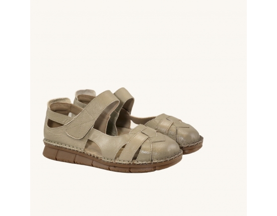 женские открытые туфли