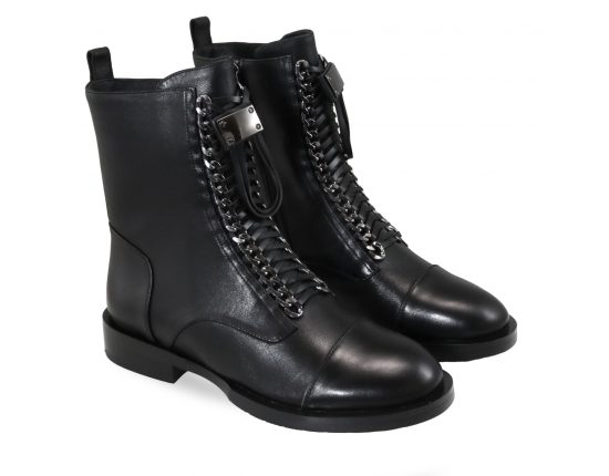 Black colour women ankle boots