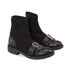 Black colour women ankle boots