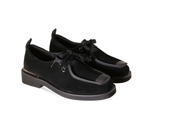 women court shoes