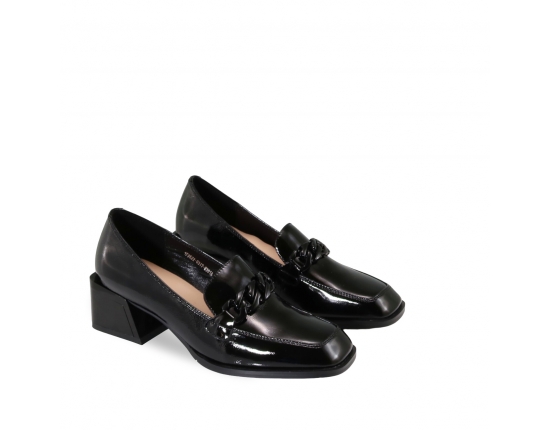 women court shoes