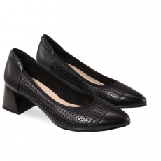 women court shoes