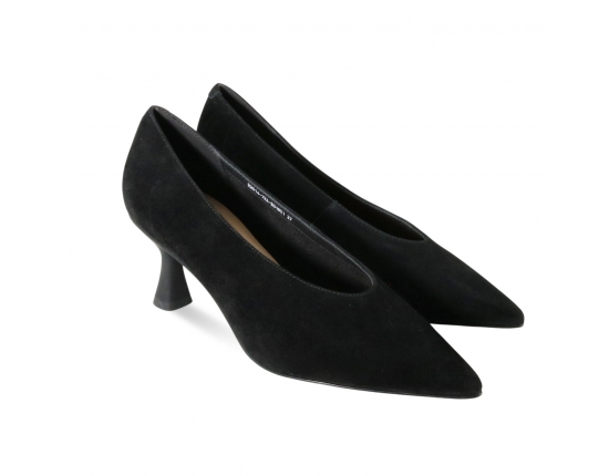 women court shoes