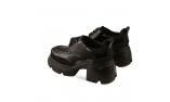 women court shoes