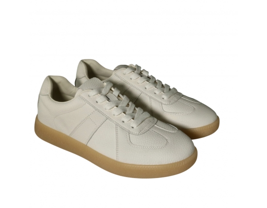 women court shoes