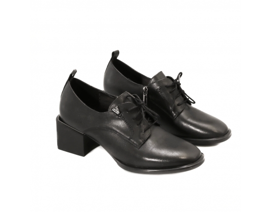 Black colour women court shoes