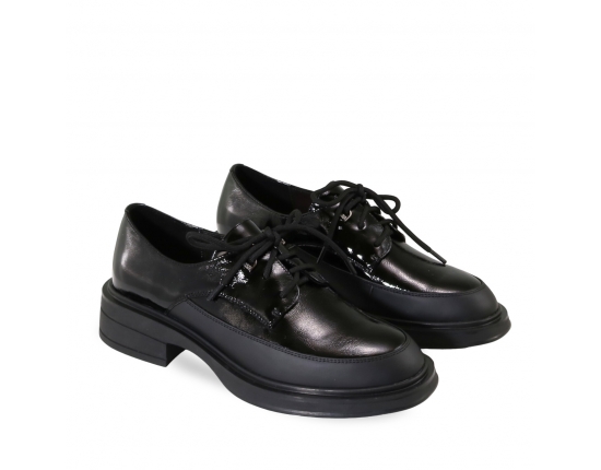 women court shoes