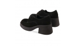 women court shoes