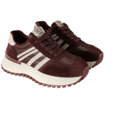 women court shoes
