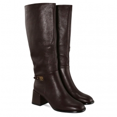 женские высокие сапогии