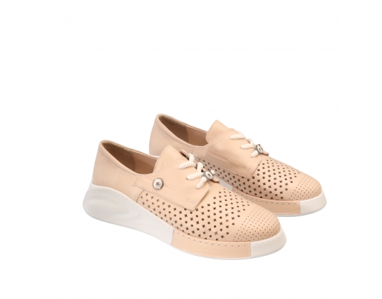 women leisure shoes