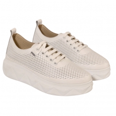 women leisure shoes