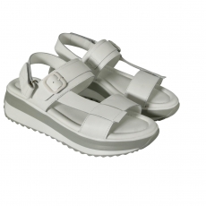 Women sandals