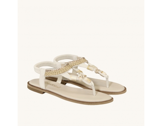 Moteriškos basutės