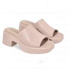 Women sandals