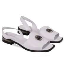 Women sandals