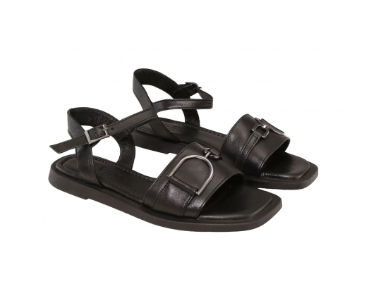 Women sandals