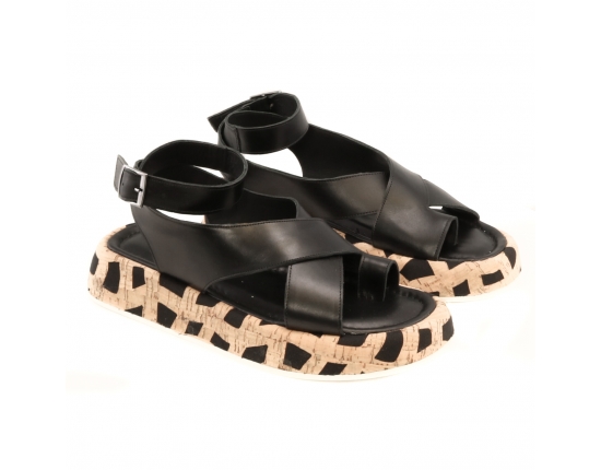 Women sandals