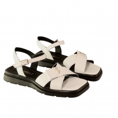 Women sandals