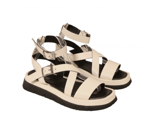 Women sandals