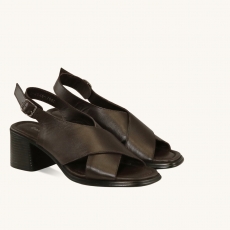 женские сандалии