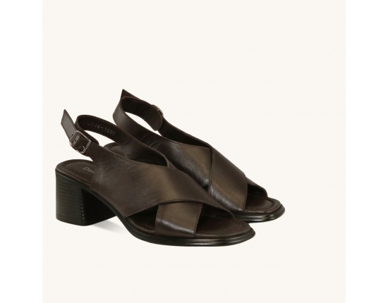 женские сандалии