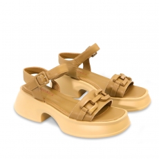 Women sandals