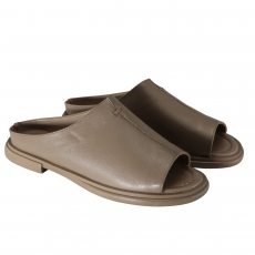 Women sandals