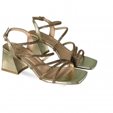 Women sandals