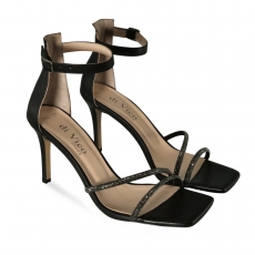 Women sandals