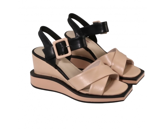 Women sandals