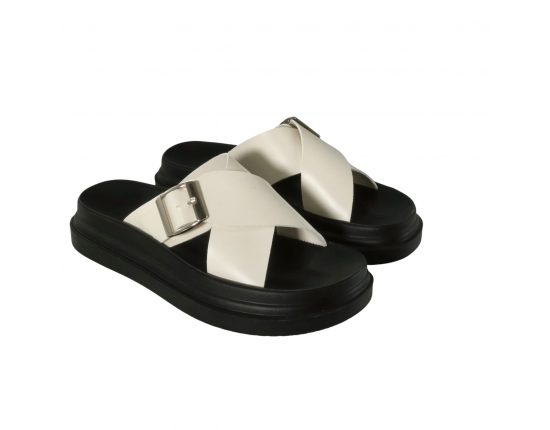 Women sandals
