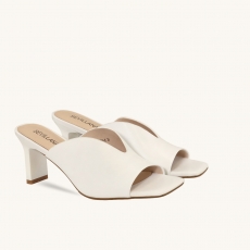 женские сандалии